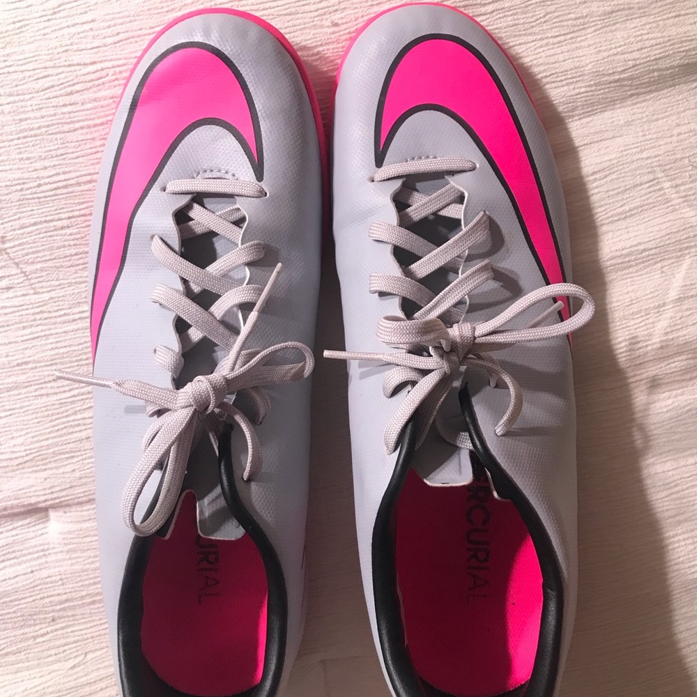 Nike indoor shoes